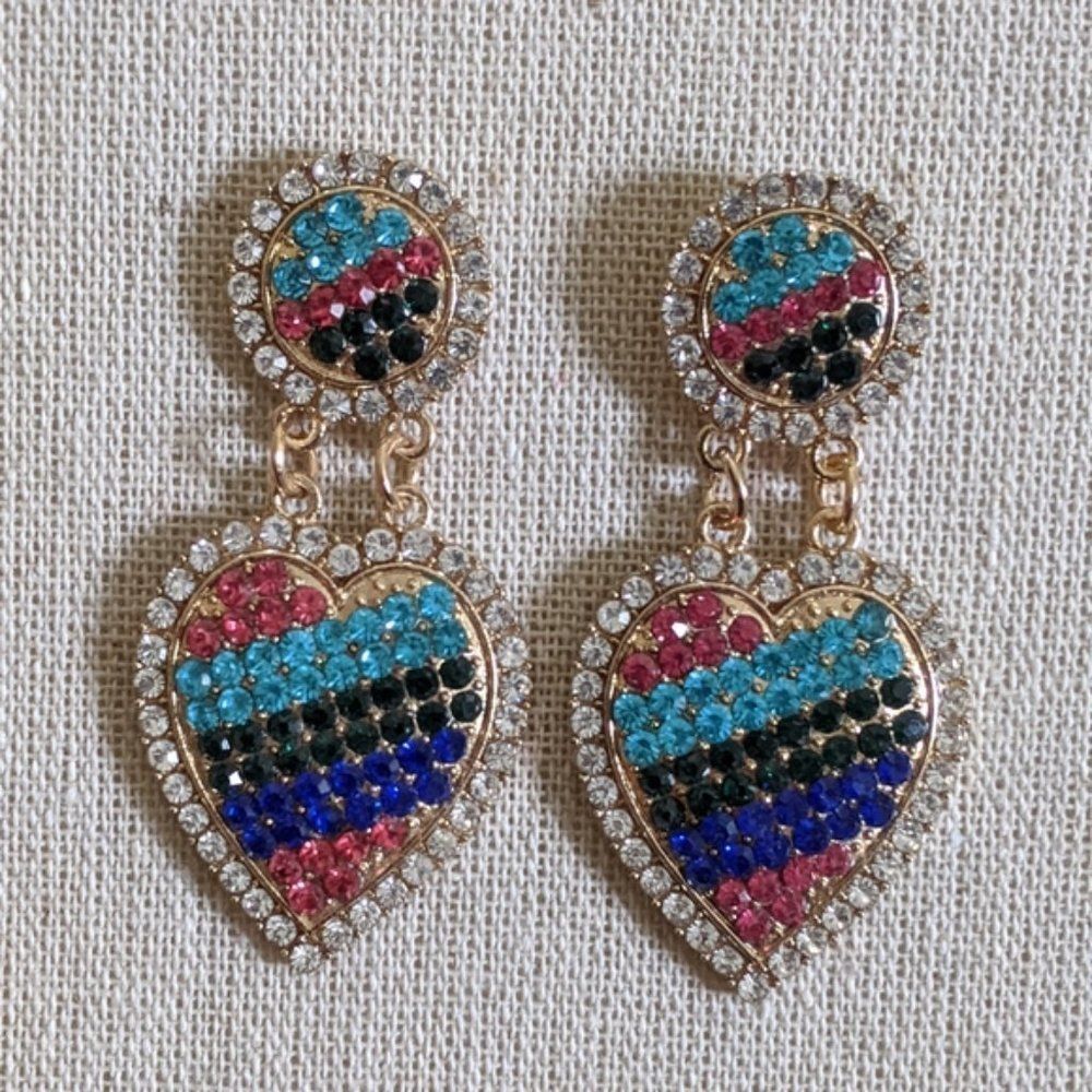 Heart-shaped Glittered Crystal Earrings 